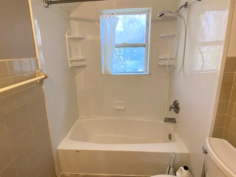 18 9th Ave NW — Photo 10
