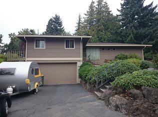 4368 SW Cloverdale St, Seattle, WA 98136