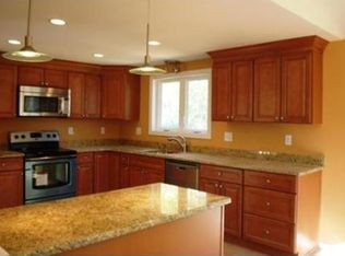 3 Peterson Rd, Natick, MA 01760