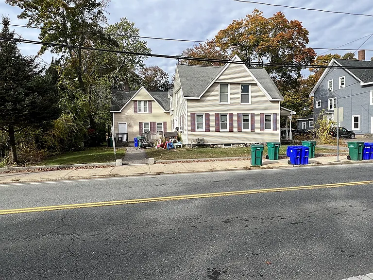 141 Main St — Photo 4