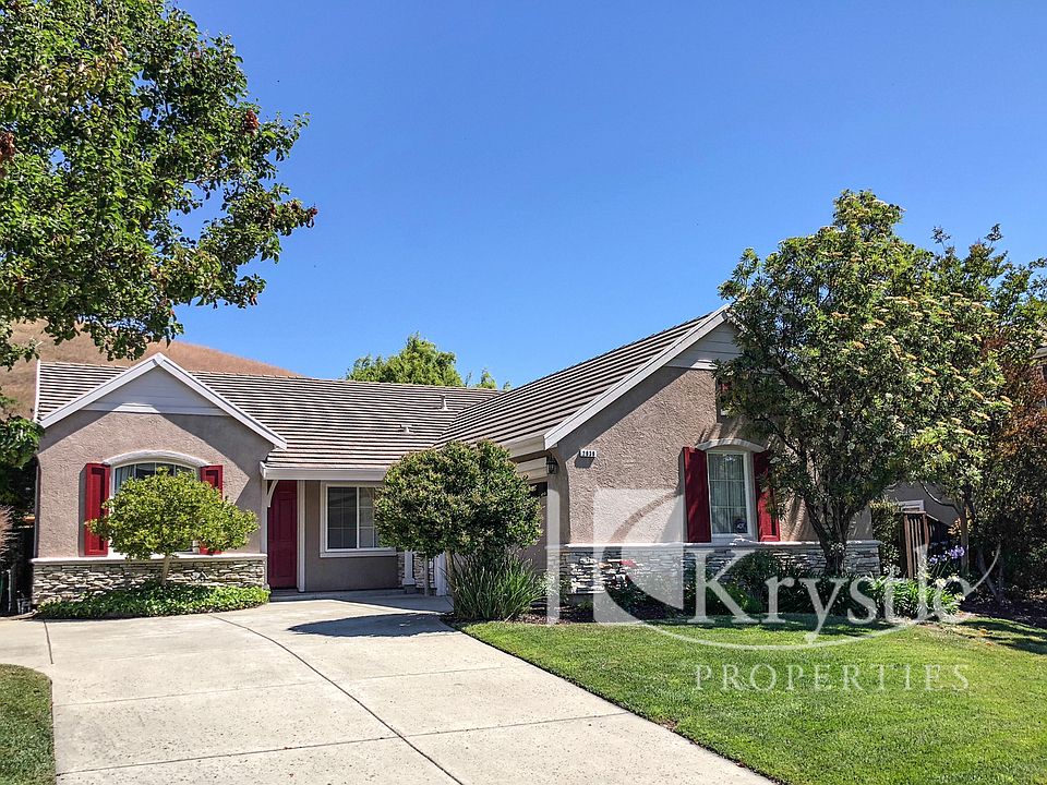 1st image of 2939 Carlingford Ln