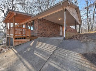 636 Kallen Dr, Kingsport, TN 37660