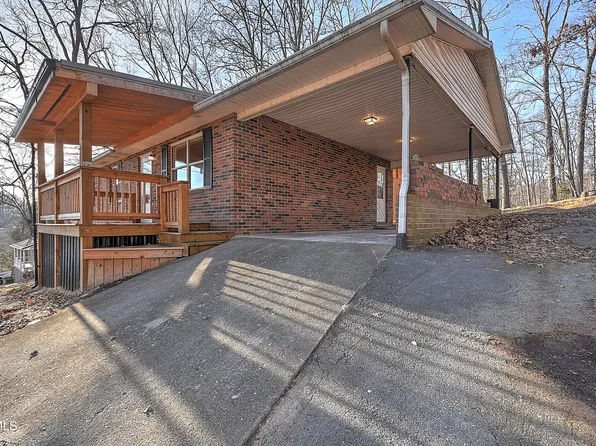 636 Kallen Dr, Kingsport, TN 37660