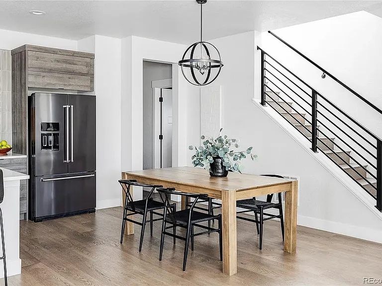 3550 W 62nd Pl — Photo 11