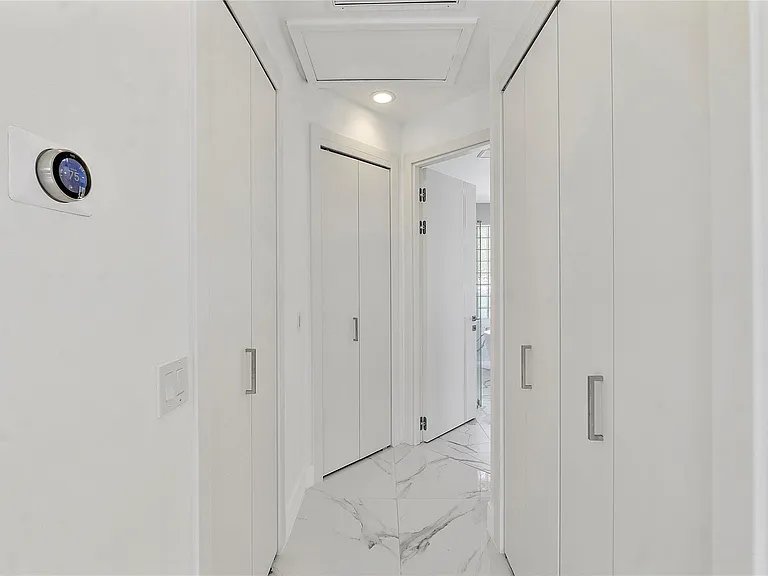 410 Sabal Way — Photo 16