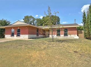 4413 Pineridge Dr, Garland, TX 75042