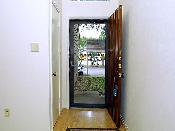 4th image of 2200 W Park Blvd APT 1301