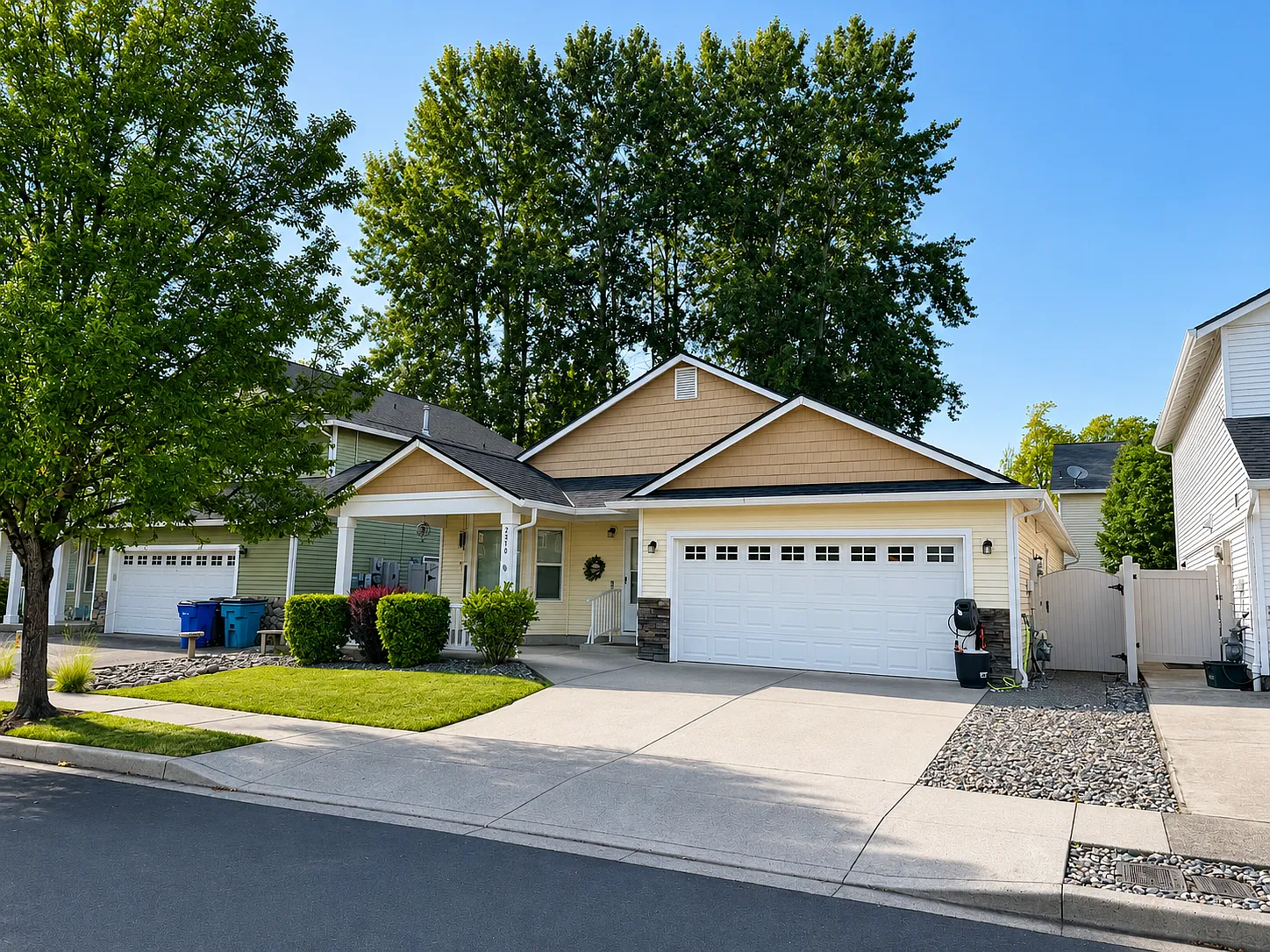 3 bed, 1734 sqft, $2,695 — Photo 3