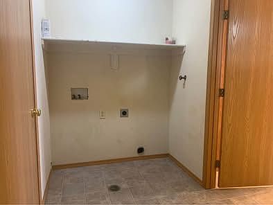 3rd image of 599 W Shore Dr #599