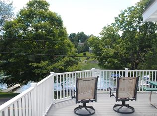 30 Kellogg St, Brookfield, CT 06804