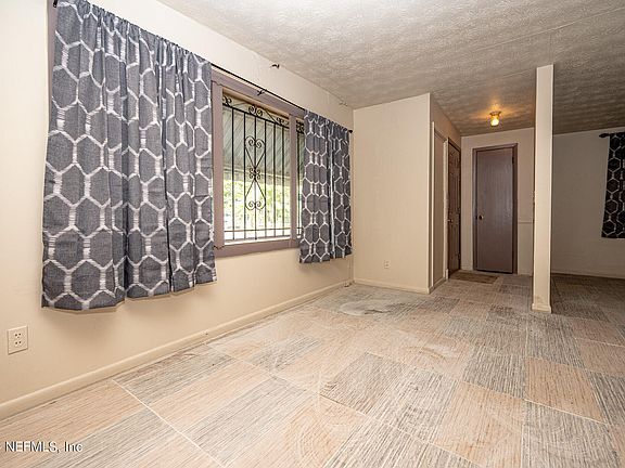 2nd image of 2692 W 25TH Street