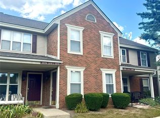 1579 Oneil Cir #145, Rochester, MI 48307