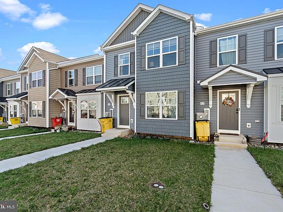 3rd image of 66 Olga Dr