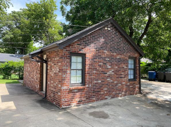 101 1/2 Delaware Ave