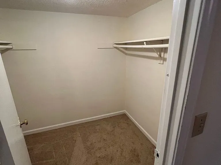 2633 Dorian Drive — Photo 14