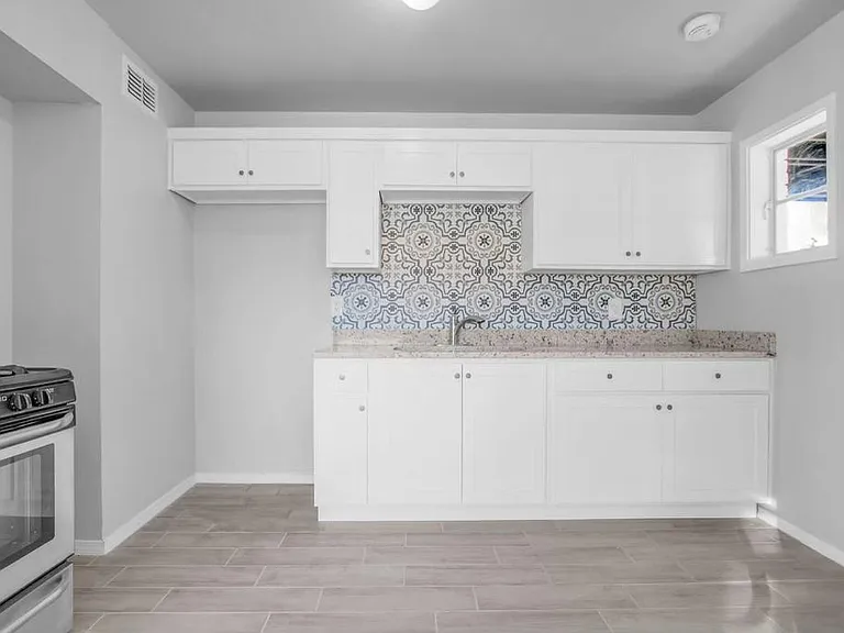 8420 Mount Ranier Dr — Photo 6