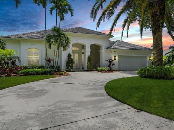 8192 Lowbank DR, NAPLES, FL 34109