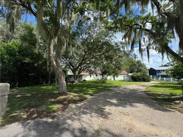 1828 W Dinner Lake Dr, Sebring, FL 33870