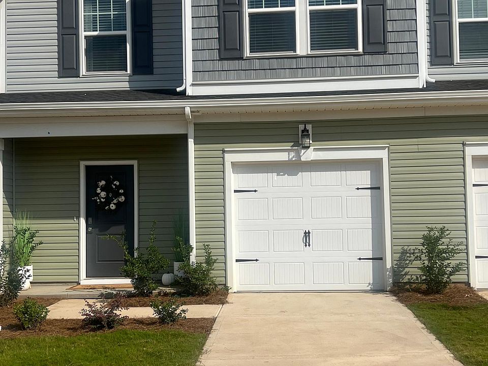 Front Entry with one car garage