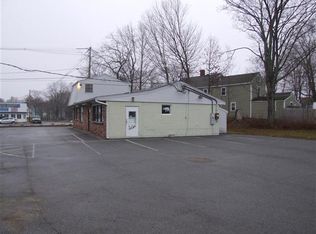 70 W Main St, Georgetown, MA 01833