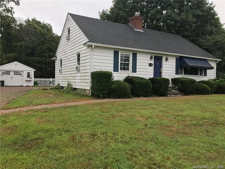 39 Masons Island Rd — Photo 16