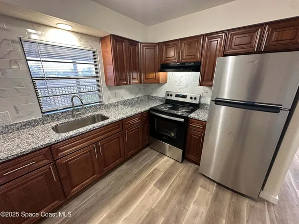 565 Jackson Ave #A, Satellite Beach, FL 32937
