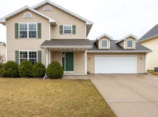 2642 Marathon Ave, Neenah, WI