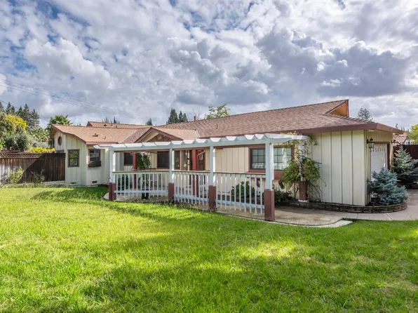 8700 Winding Way, Fair Oaks, CA 95628