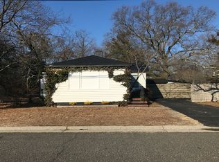 735 Grove Ave, Point Pleasant Beach, NJ 08742