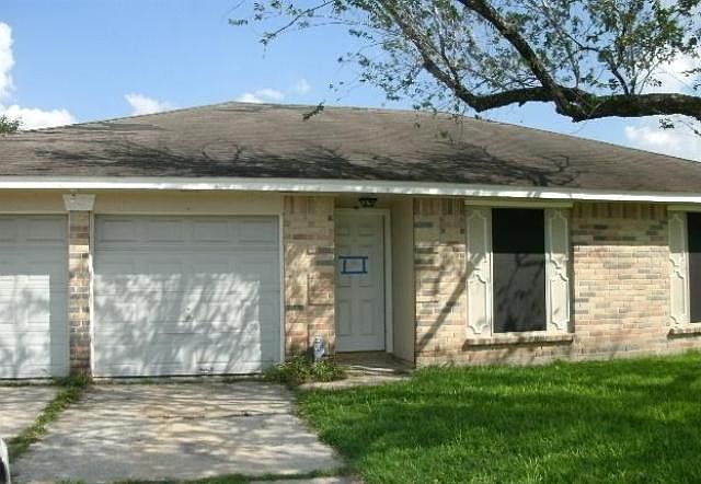 1st image of 11958 Silver Island Cir