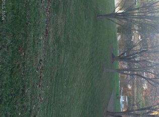 809 E Mohawk Dr, Malvern, OH 44644