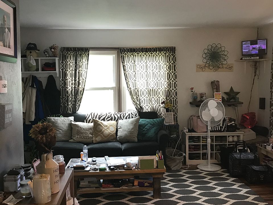 1st image of 1120 E Paris Ave