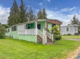 90 Baywood Village Rd, Sequim, WA 98382