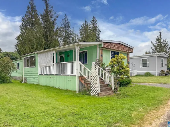 90 Baywood Village Rd, Sequim, WA 98382