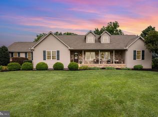 196 Spring Dr, Dillsburg, PA 17019