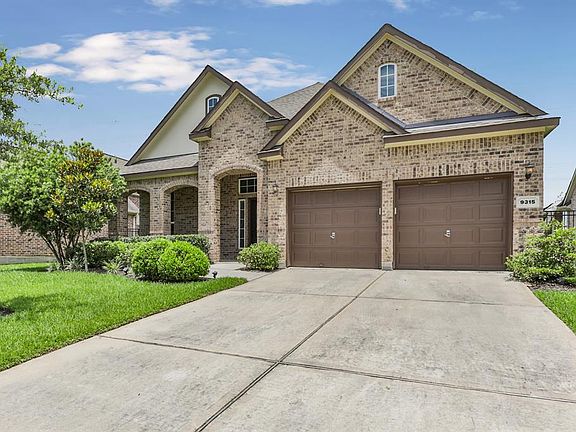 4th image of 9315 Mystic Falls Ln