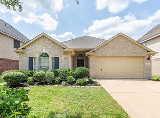 5618 Savannah Woods Ln, Rosharon, TX 77583