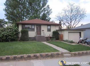 1221 Baldwin St, Sturgis, SD 57785