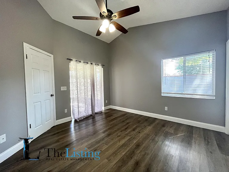 853 Heather Glen Cir — Photo 9