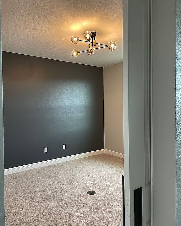 2nd image of 10236 Beechwood Ln