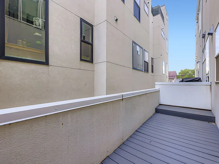 2115 W 32nd Ave #3 — Photo 27