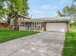 11325 Idlewood Dr, Osceola, IN 46561