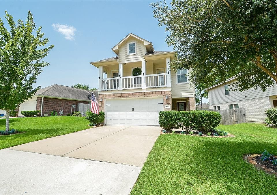 1st image of 18615 Walden Glen Cir