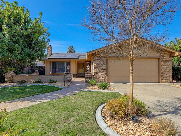 5th image of 2672 Summerfield Dr