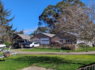 610 Singley Hill Rd, Loleta, CA 95551