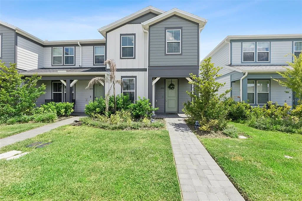 3 bed, 2.5 bath, 1608 sqft, $3,095 — Photo 1