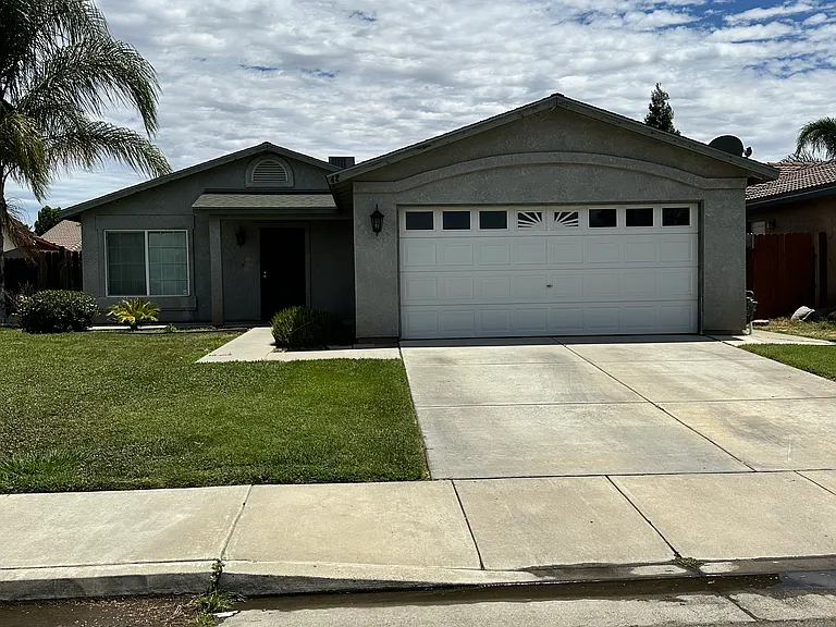 42 S Kino Ct — Photo 3
