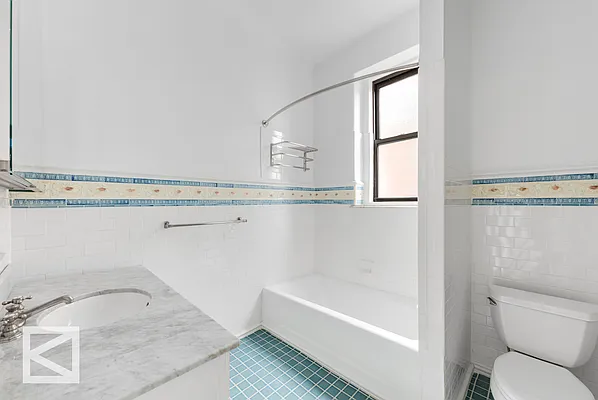 Rented by Douglas Elliman | media 21