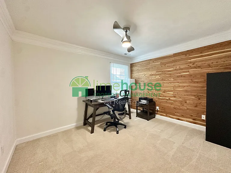 948 Forest Lakes Cir — Photo 11