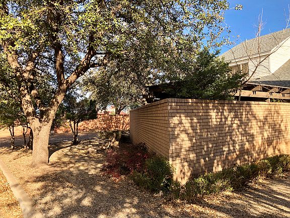 7' fence around the patios